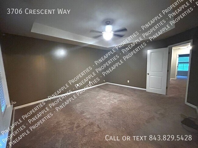 Building Photo - 3706 Crescent Way