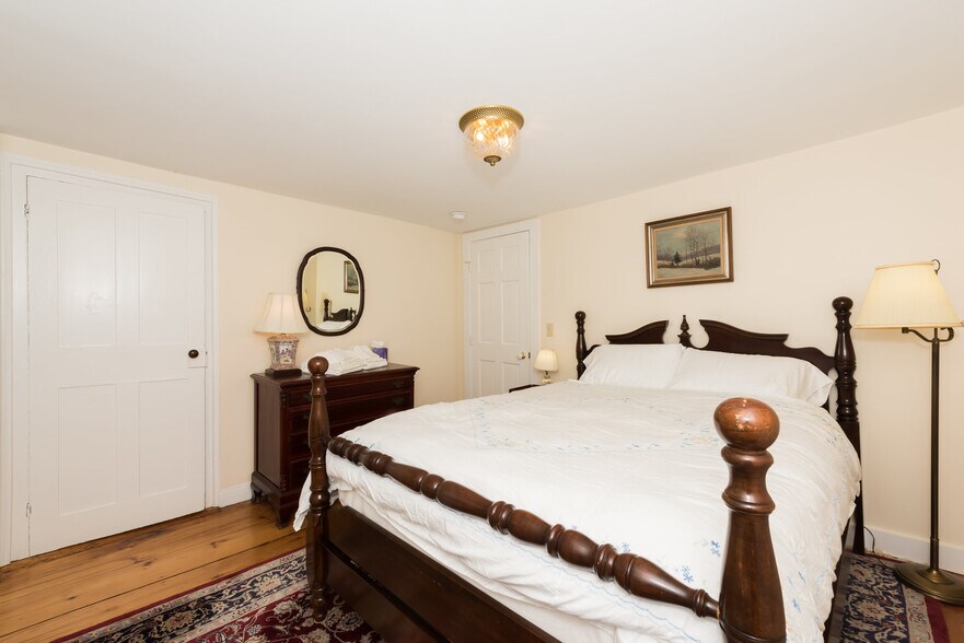 Building Photo - 69 Dennett St