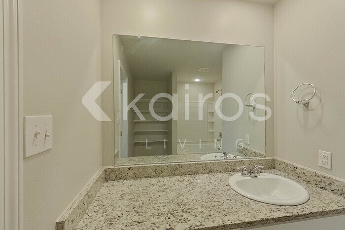 Building Photo - 124 Yardley Ct