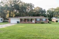 Building Photo - 3/2 Pool Home - Lake Jackson Area