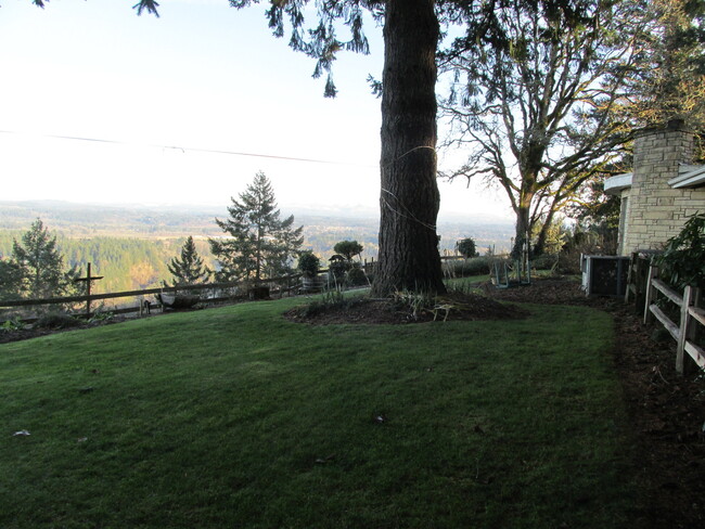 Building Photo - Amazing Panoramic view of Clackamas river,...