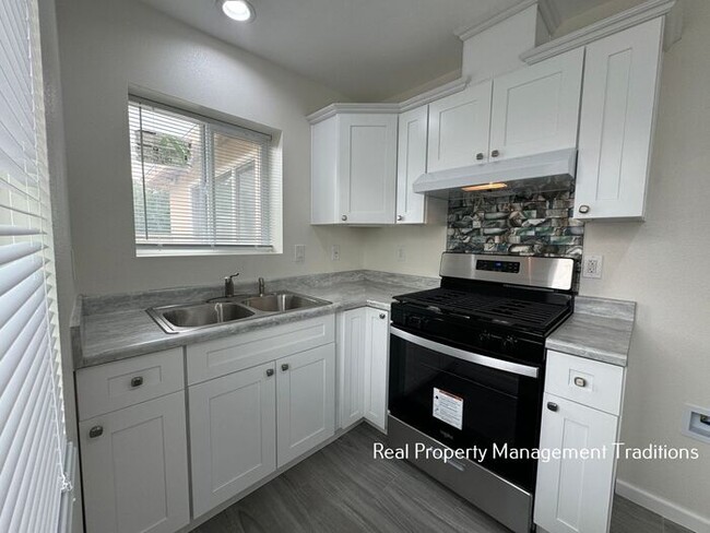 Building Photo - New build - 1 bedroom / 1 bathroom duplex ...