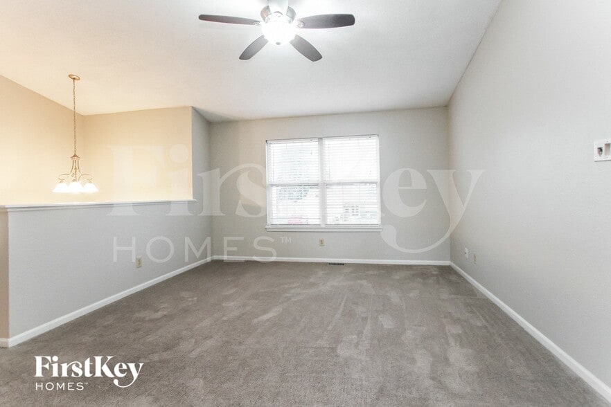 Building Photo - 1524 Blue Brook Way