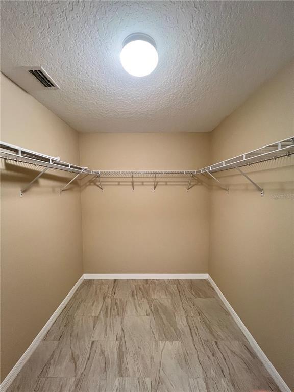 Building Photo - 6 Barbera Ln