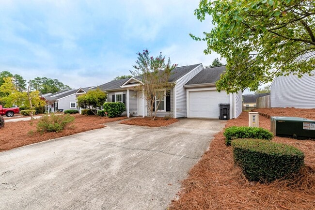 Building Photo - $1,525- 2 Bed/2 Bath house for rent in West Augusta, Total Electric!