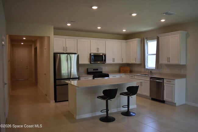 Building Photo - 5039 Sunnytime St