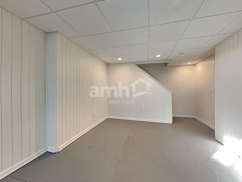 Building Photo - 363 Gatewood Ct