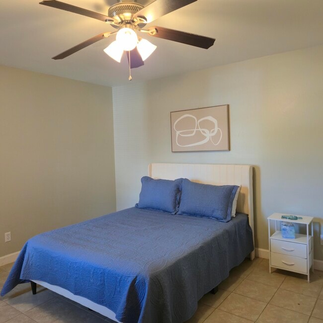 Building Photo - 348 Woodham Ct