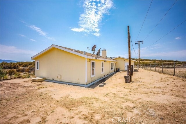 Building Photo - 35340 Kafton Rd
