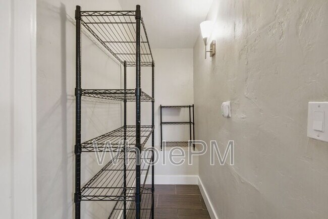 Building Photo - 3454 Lafayette St