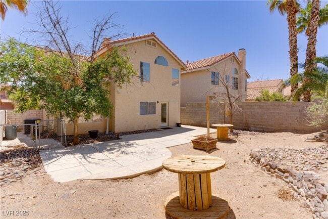 Building Photo - 313 Tuscany Ct