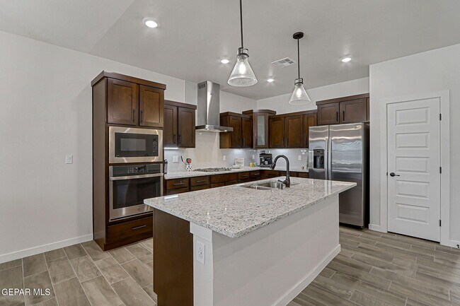 Building Photo - 3609 Bob Snead Dr