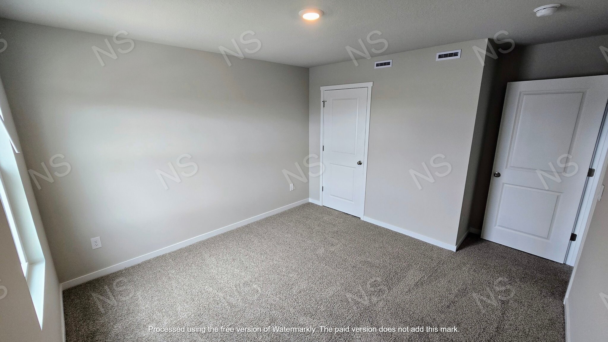 Building Photo - 523 Kinley Dr