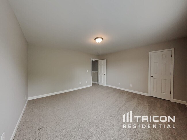 Building Photo - 7337 Ethans Way