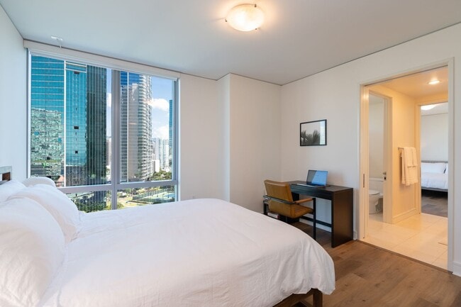 Building Photo - HOKUA 3 bedroom FULLY FURNISHED