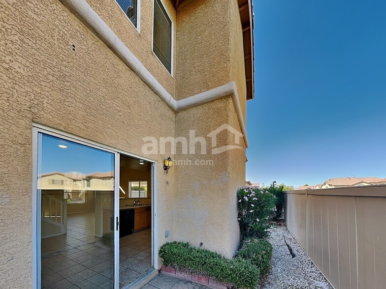 Building Photo - 9318 Aventurine Ct