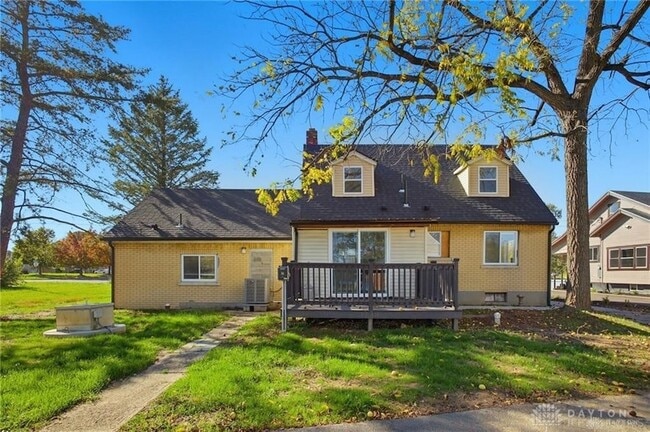 Building Photo - 2512 Harshman Rd