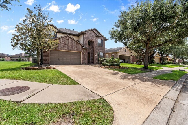 Building Photo - 21507 Bedias Creek Dr