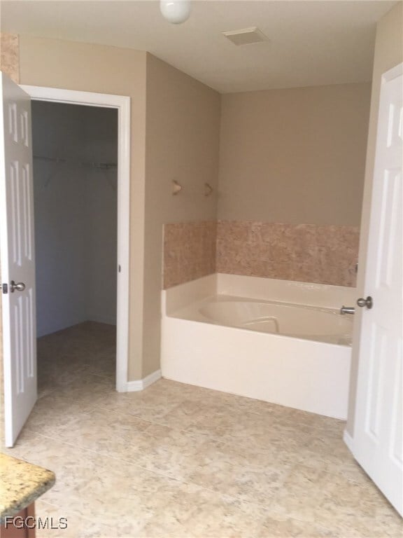 Building Photo - 1208 SW 35th Terrace