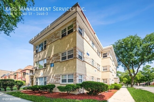 Building Photo - 1446 W 92nd St