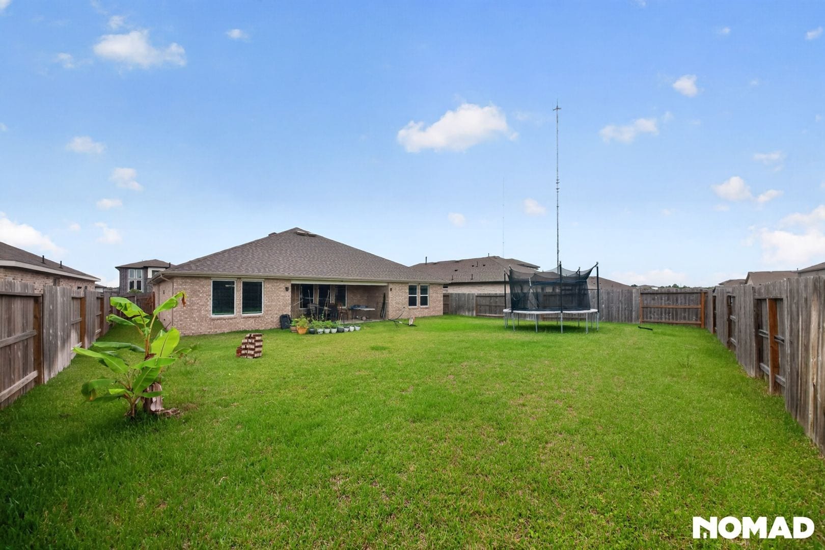 Building Photo - 1127 Rivertrace Ct