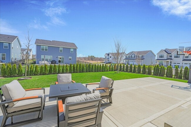 Building Photo - 15312 S Sawgrass Cir