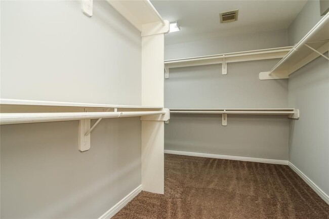 Building Photo - 34 Waugh Dr