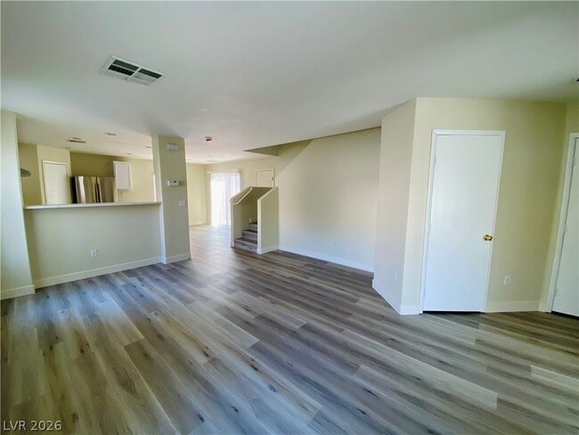 Building Photo - 6158 Dutch Windmill Ave