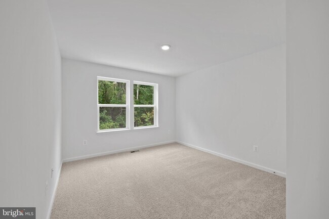 Building Photo - 9942 -A Count Fleet Cres