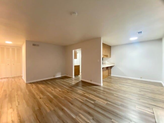 Building Photo - Comfortable 2-Bedroom Condo for Rent! Mission San Jose Neighborhood