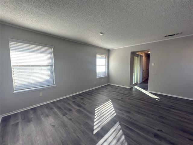 Building Photo - 8912 Greenmound Ave