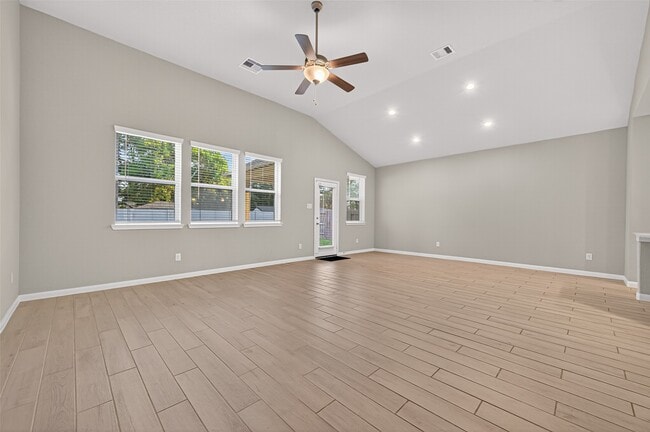 Building Photo - 1207 Dry Cork Cir