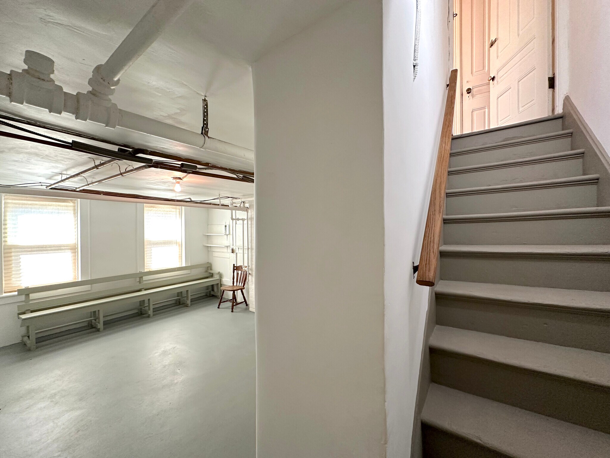 Building Photo - 152 Grand St