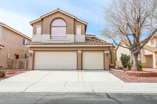 Building Photo - Stunning 5 bed home in Summerlin.