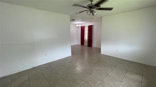 Building Photo - 301 N 67th Ave
