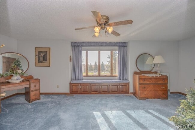 Building Photo - 6784 Bear Ridge Rd