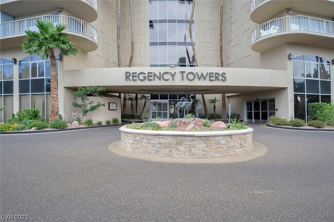 Building Photo - 3111 Bel Air Dr