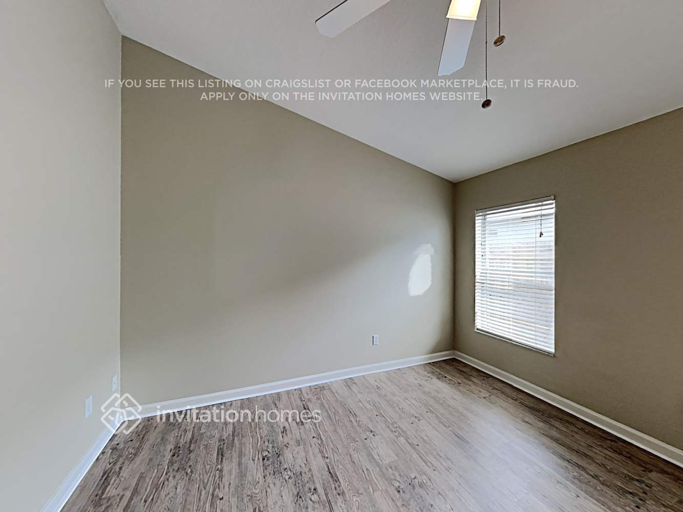 Building Photo - 12326 Cedarfield Dr