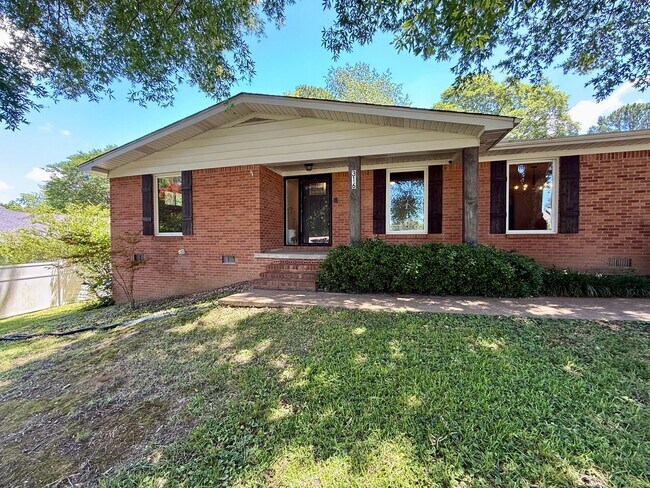 Building Photo - 316 Marzee Ann Dr