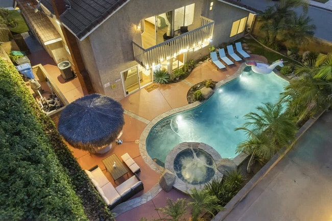 Building Photo - 2003 Pierce Ct