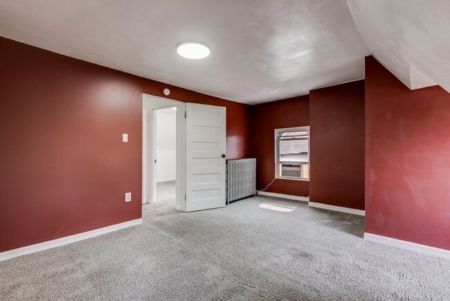 Building Photo - AVAILABLE June 2026 - Beautiful 4 Bedroom, 2 Bath Home w/ Front Porch Swing!