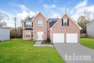 Building Photo - 2040 Smithfield Ave