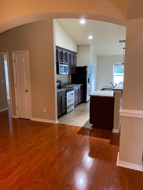 Building Photo - 3302 Fawnwood Dr