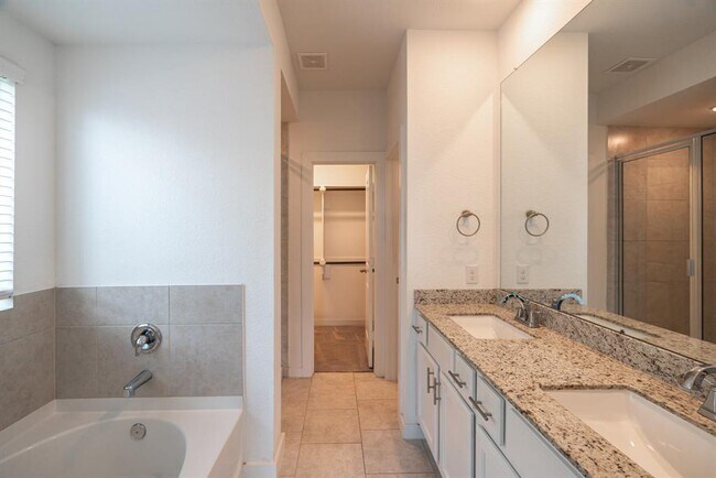 Building Photo - 8034 Whisper Grove Dr