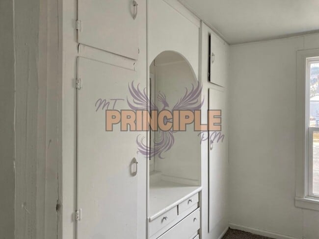 Building Photo - Charming cozy two bedroom house in Anaconda