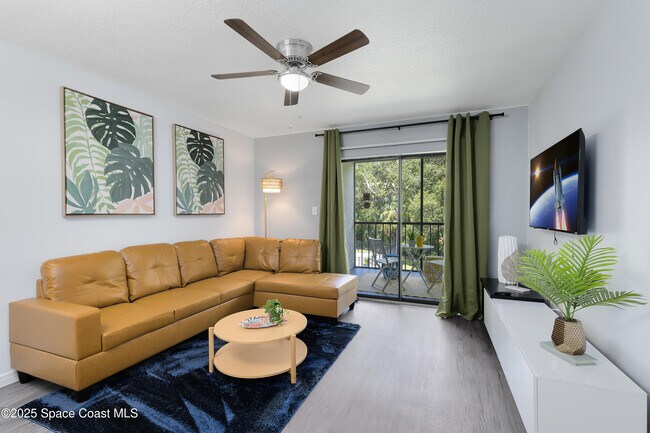 Building Photo - 3165 South St