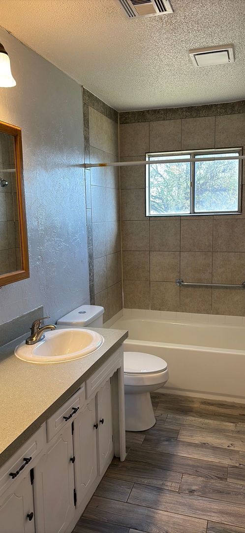 Building Photo - 2928 N Washington St