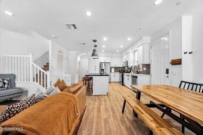 Building Photo - 215 Red Brick Dr