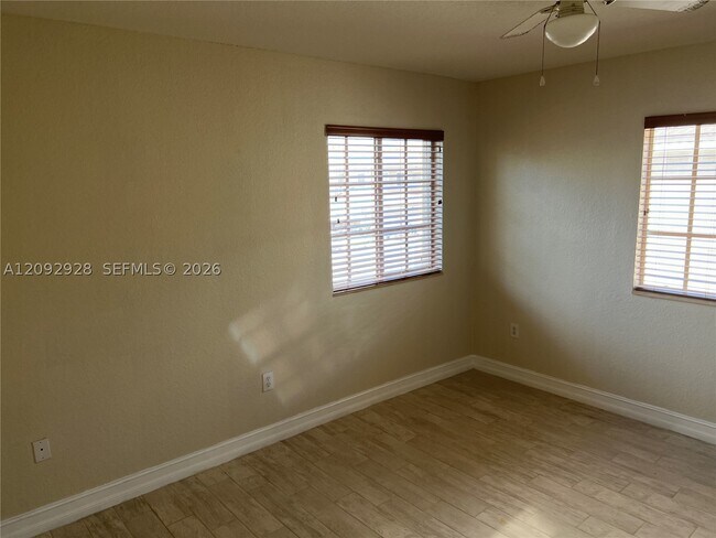 Building Photo - 14008 SW 274th Terrace