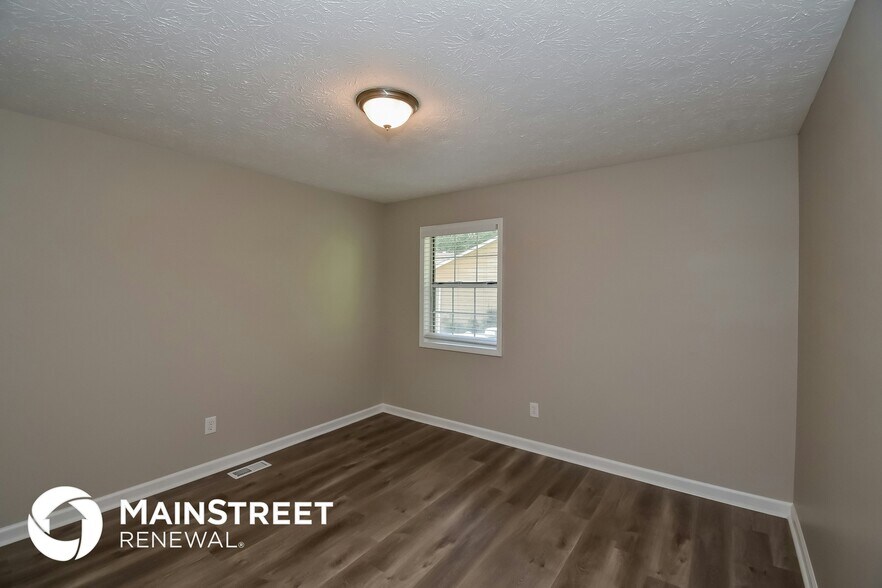 Building Photo - 4006 Oak Stone Dr